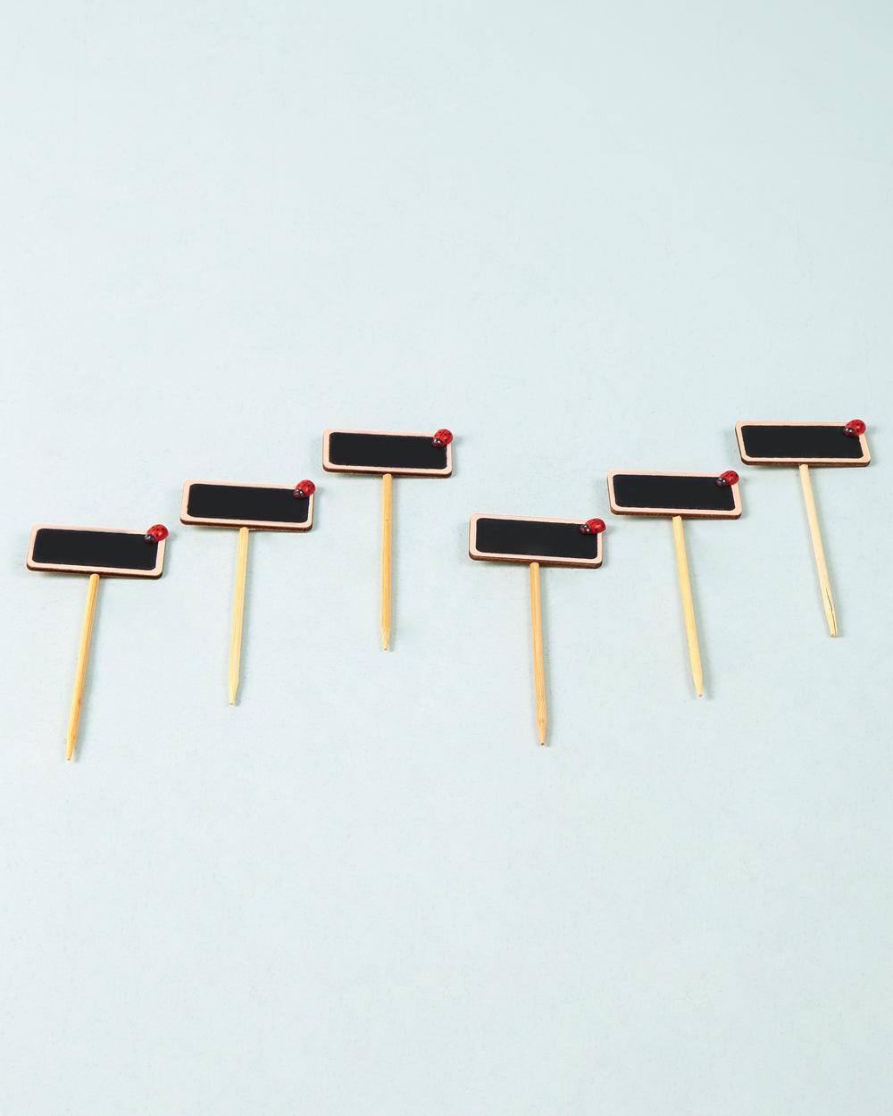 Chumbak Chalkboard Planter Sticks Set