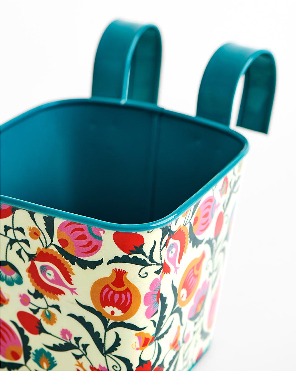 Chumbak Boho Branches Hanging planter - Square