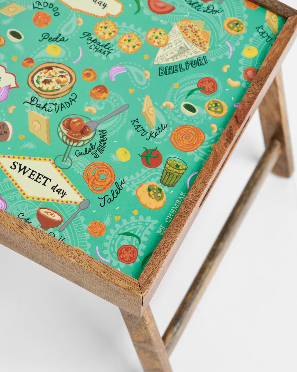 Chumbak Chumbak Classics inchesCheat Day and Sweet Dayinches Foldable Breakfast Table