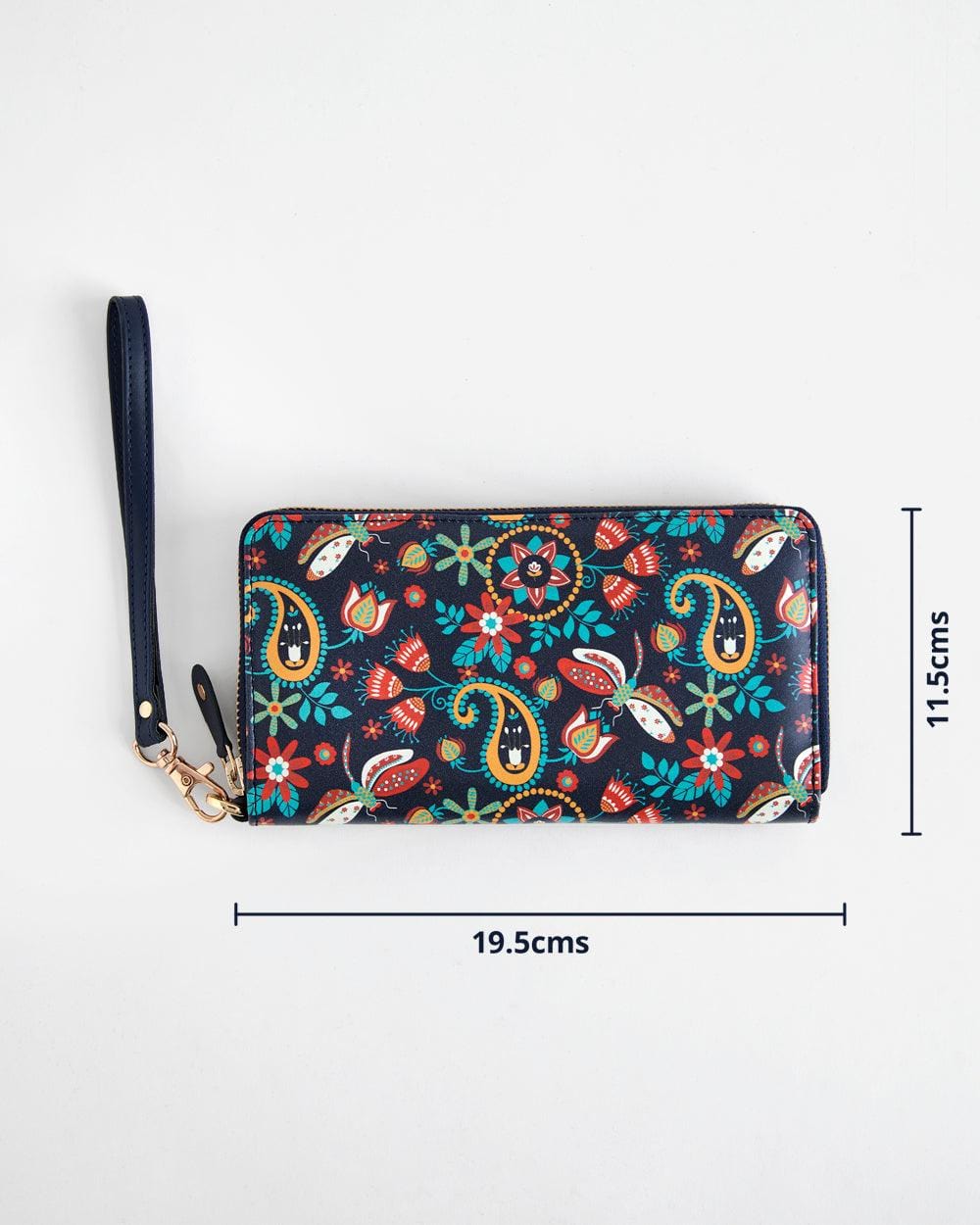 Chumbak Begum Paisley Wristlet - Black