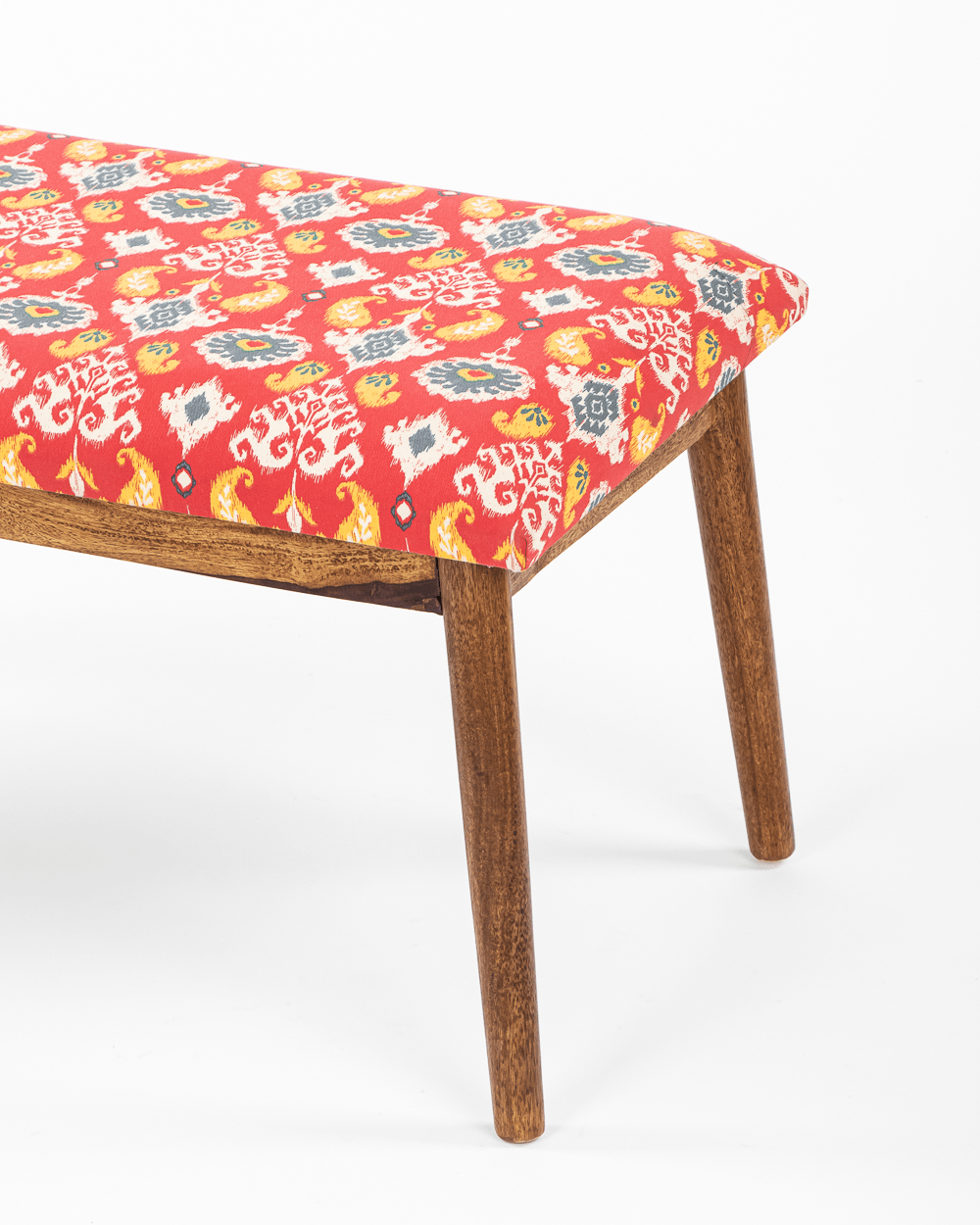 Chumbak Jodhpur Bench - Red Ikkat