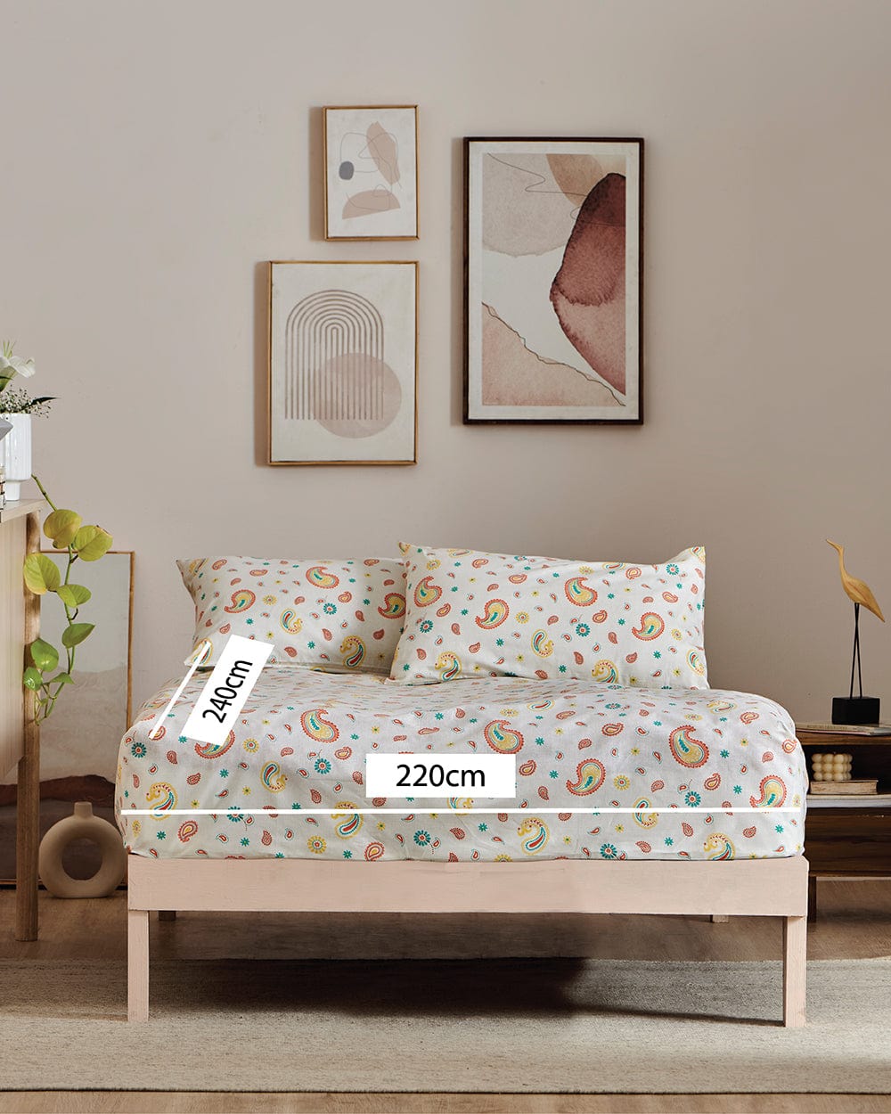Chumbak TEAL by Chumbak Cypress Paisleys Double Bedsheet Queen size, 136TC, Ivory