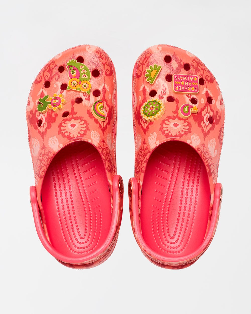 Chumbak X Crocs Ikkat Paisleys Unisex Clogs Red