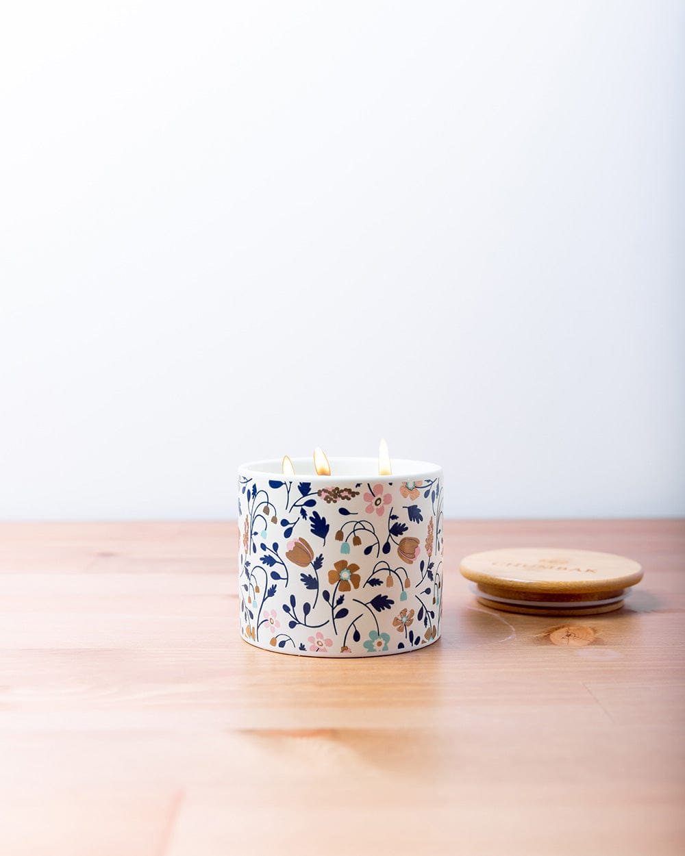 Chumbak Let it Snow Candle Jar