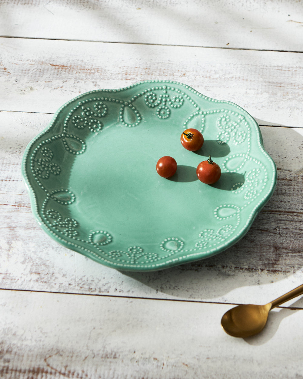 Essentials Lace Quarter Plate