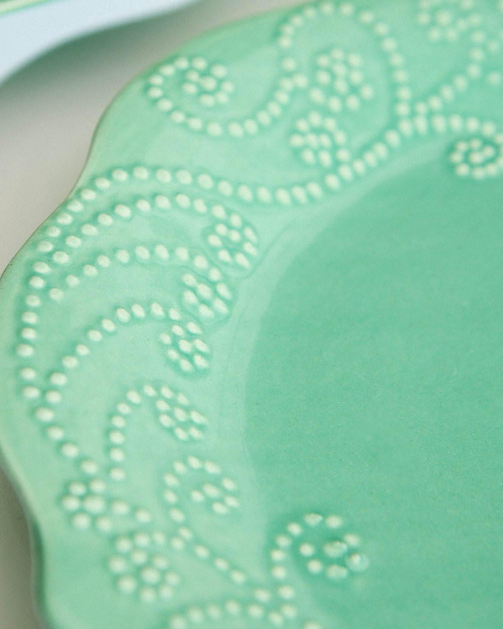Essentials Lace Dinner Plate