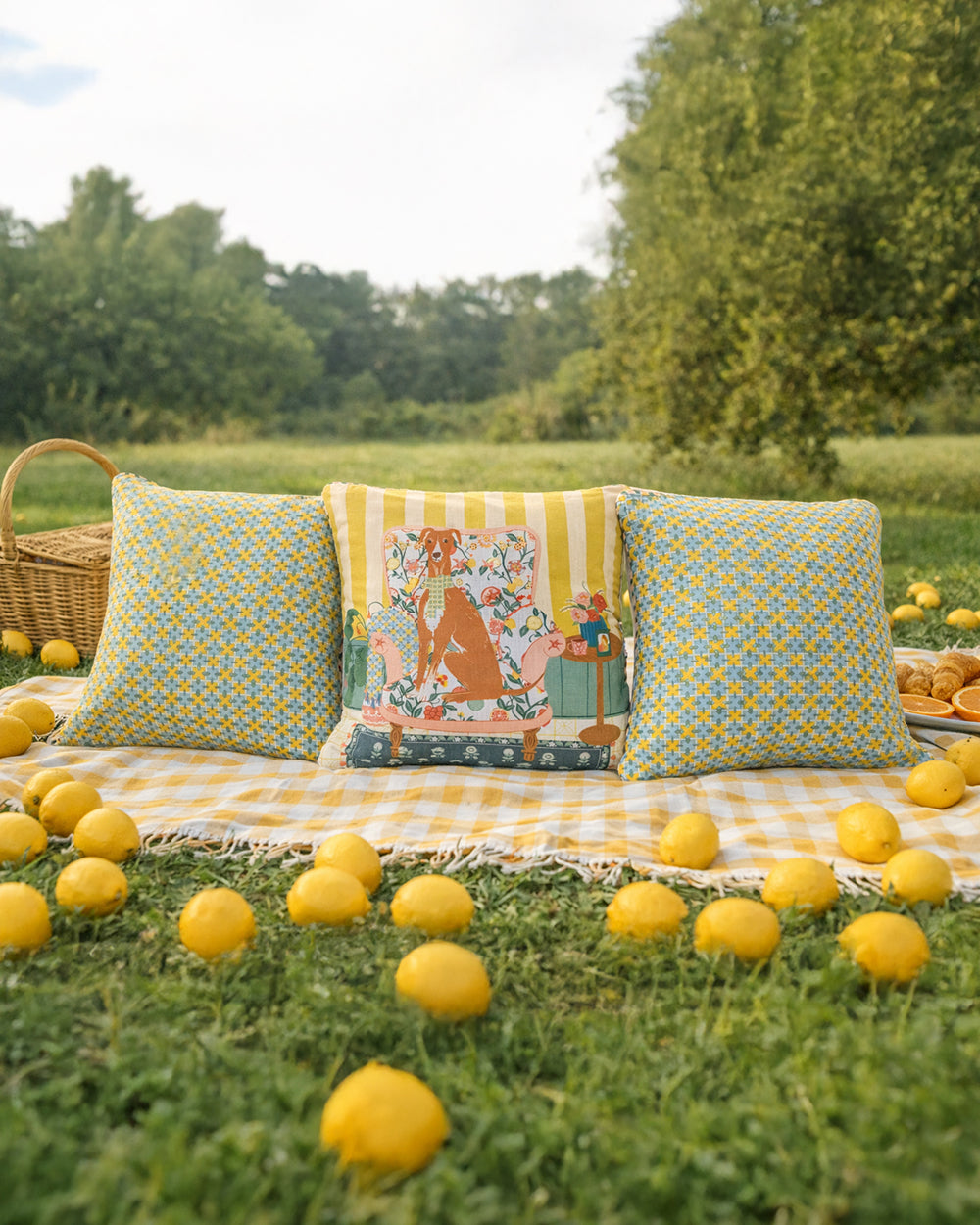 Florentine Hound Cushion Cover, Set of 3| Citrus Zest