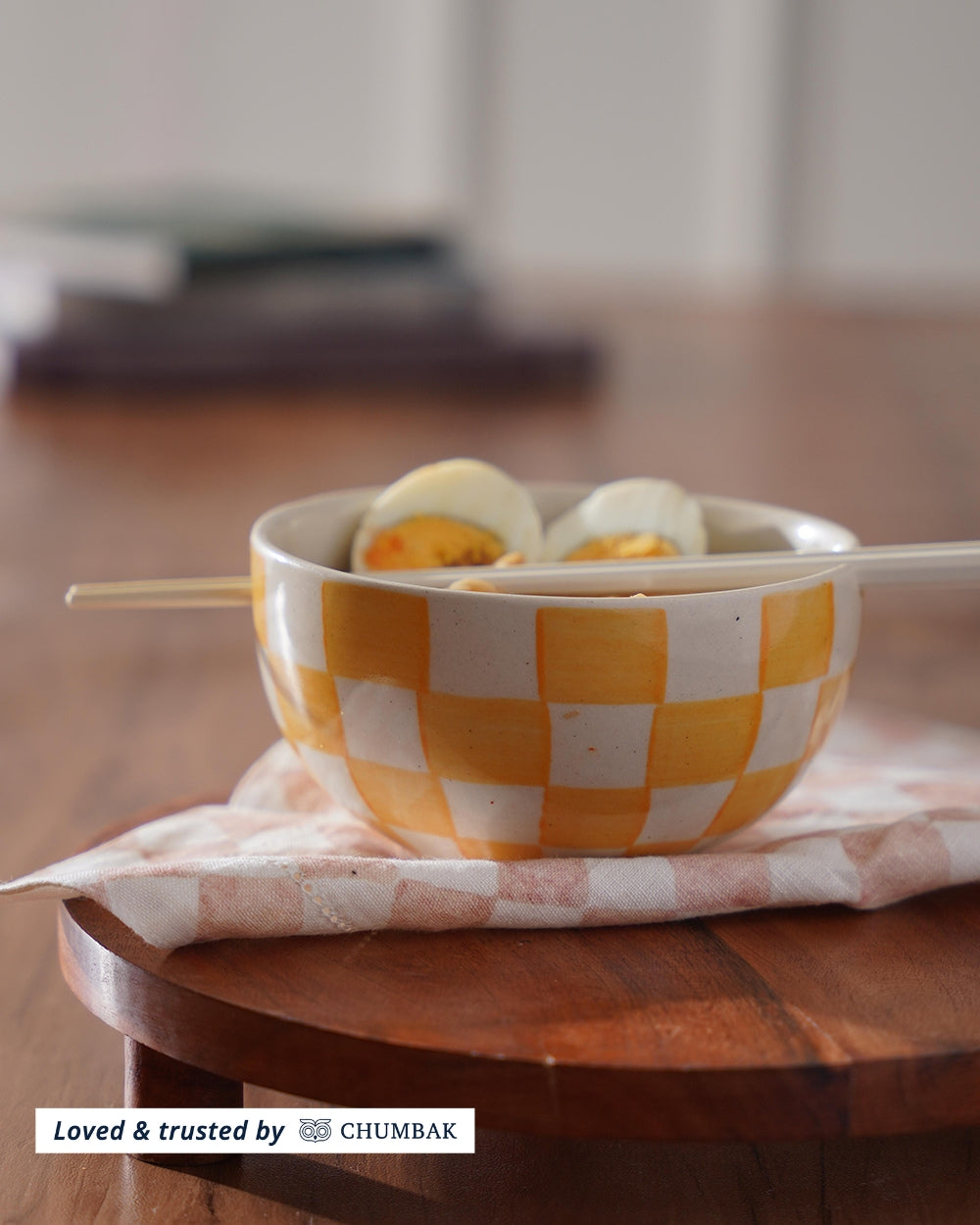 Ela- ramen bowl with chopstick holder
