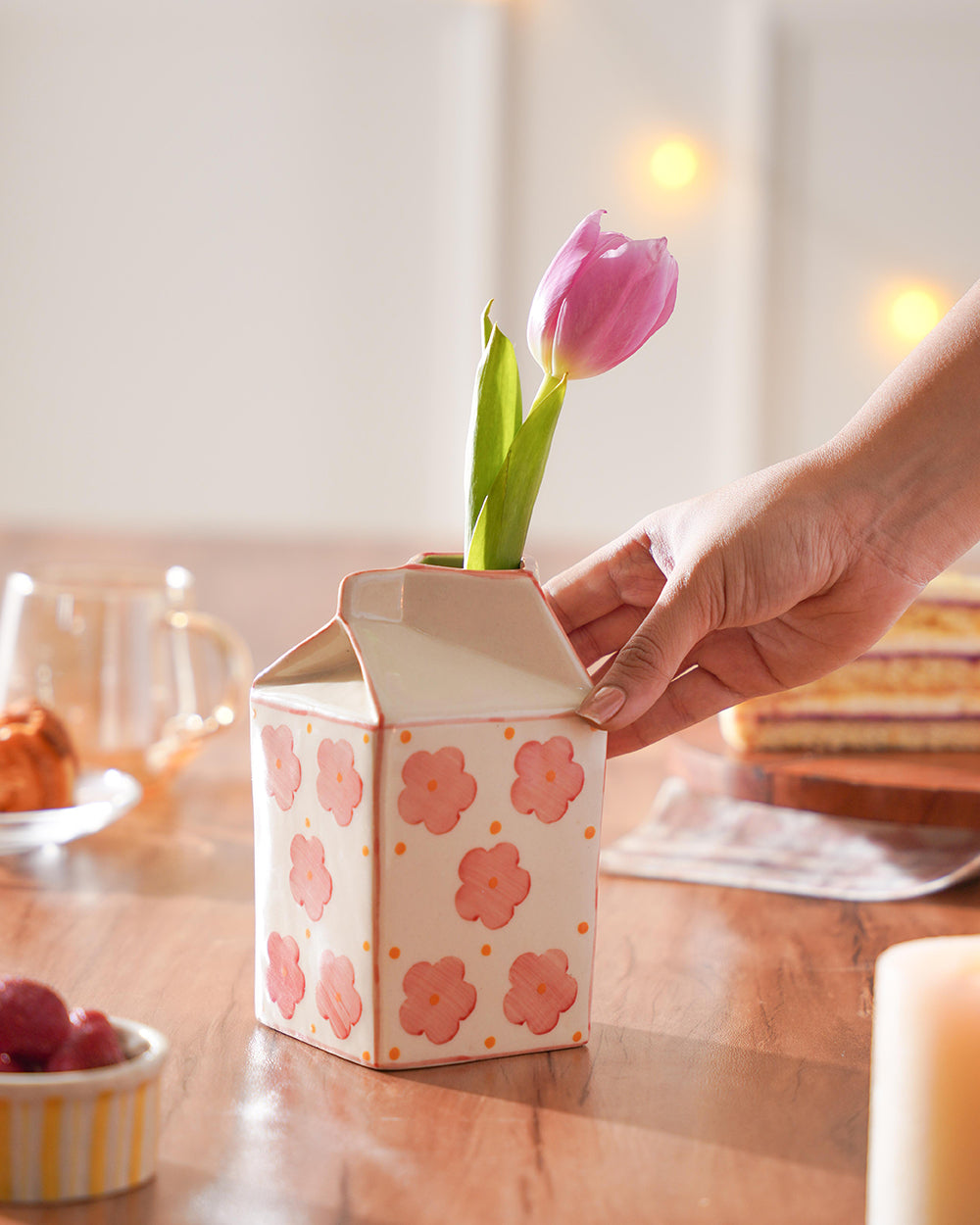 Aboli- Milk carton shaped vase