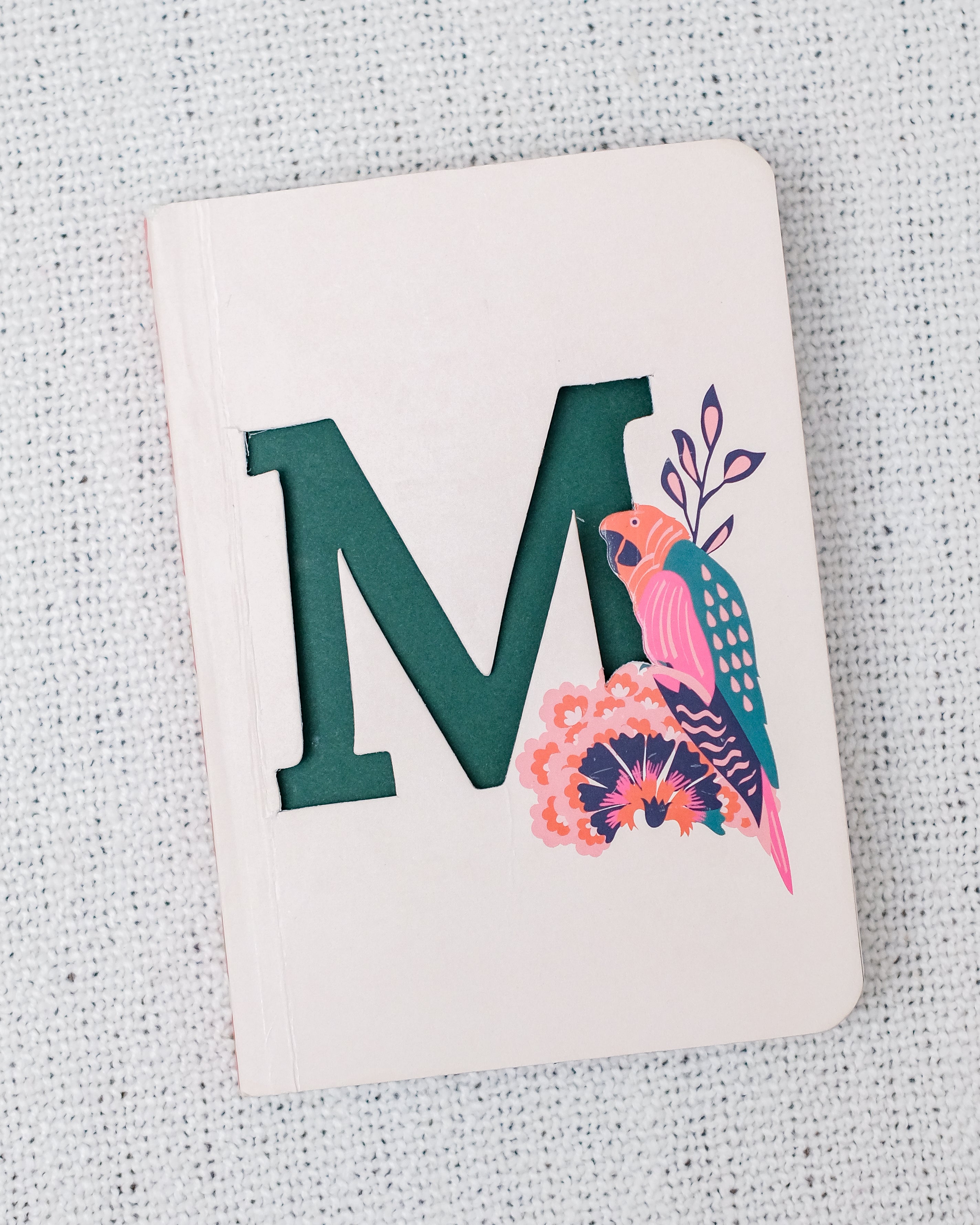 Macaw Notebook – M
