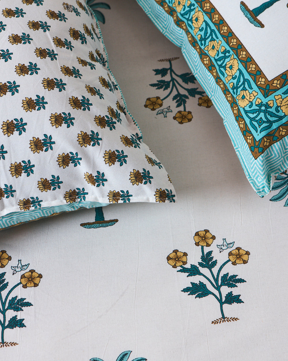 Paisley Max – Sea Green Cotton Bedsheet 144TC