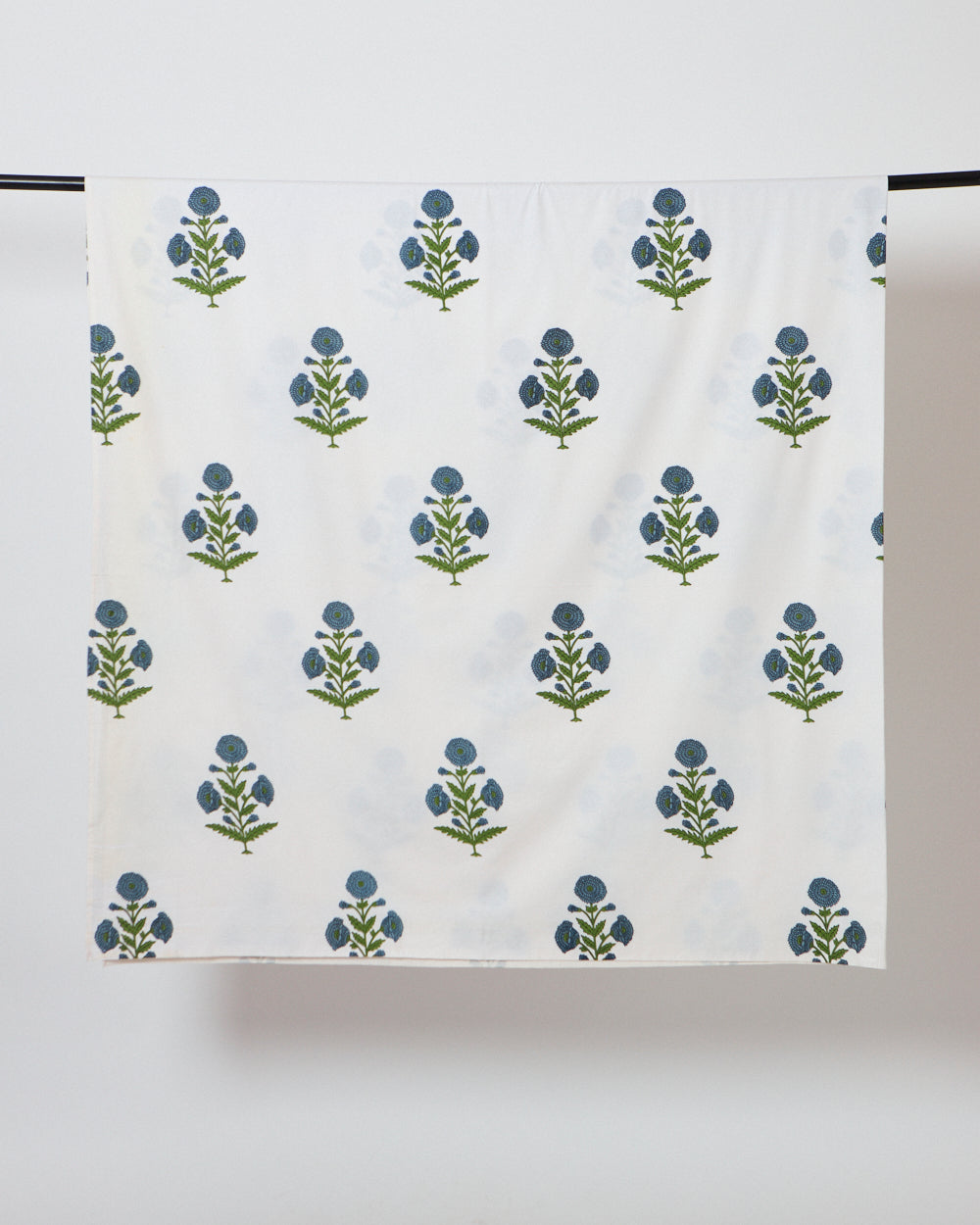 Bloomin’ Boota – Blue Floral Bedsheet Set 180TC