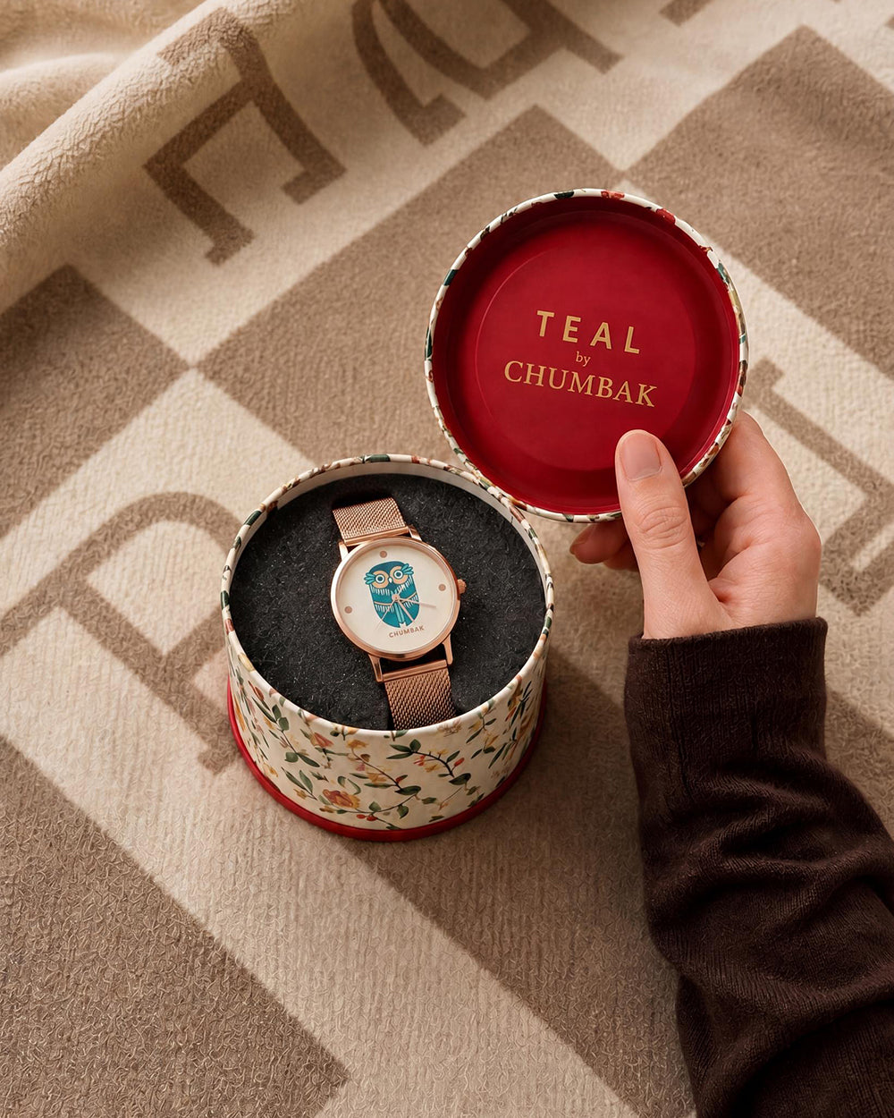 TEAL by Chumbak Vintage Owl Watch, Metal Mesh Strap