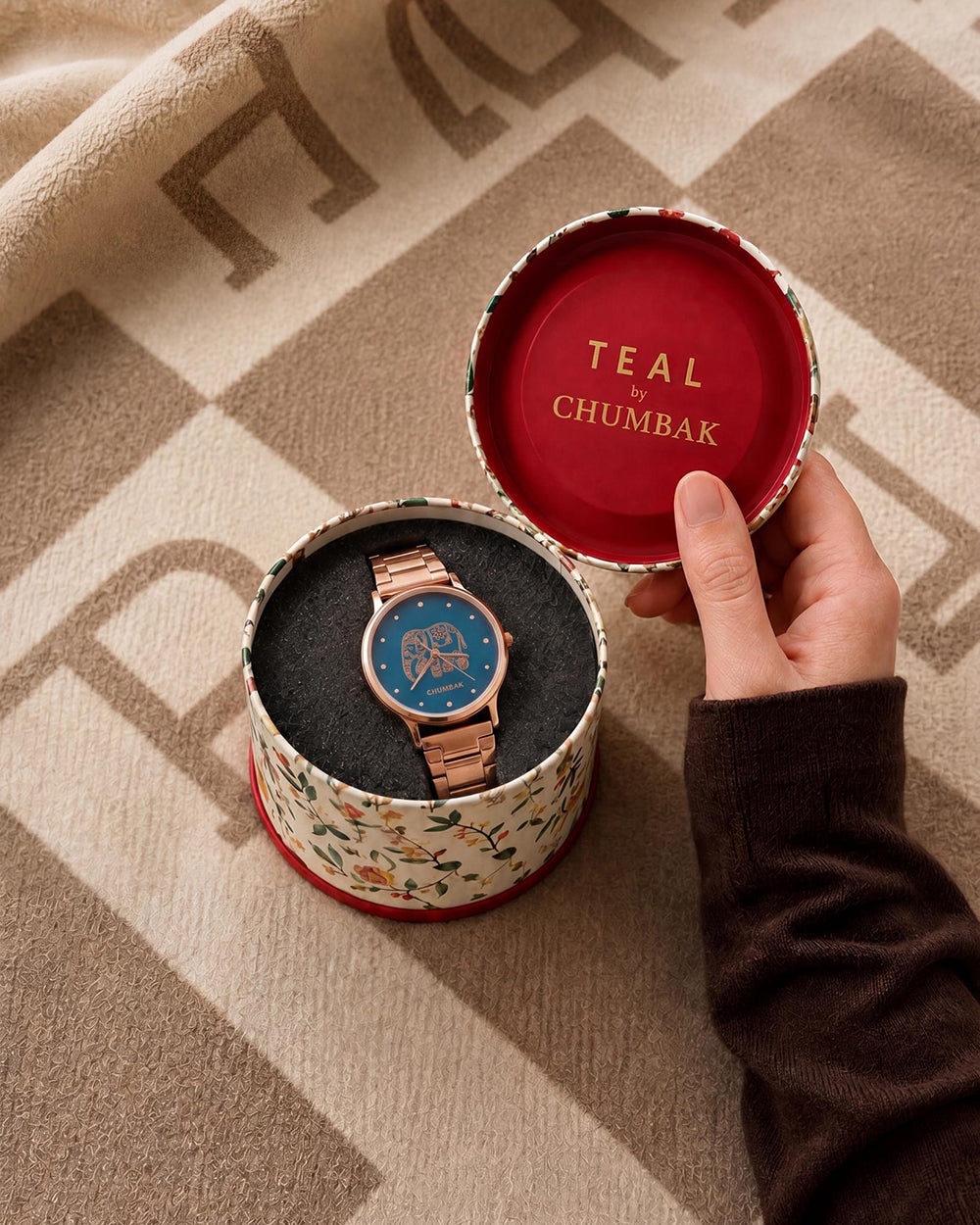 TEAL by Chumbak Carnival Elephant Watch,Metal link Strap
