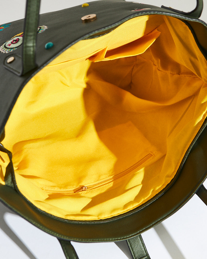 Embroidered Travel Patches Tote Bag - Olive