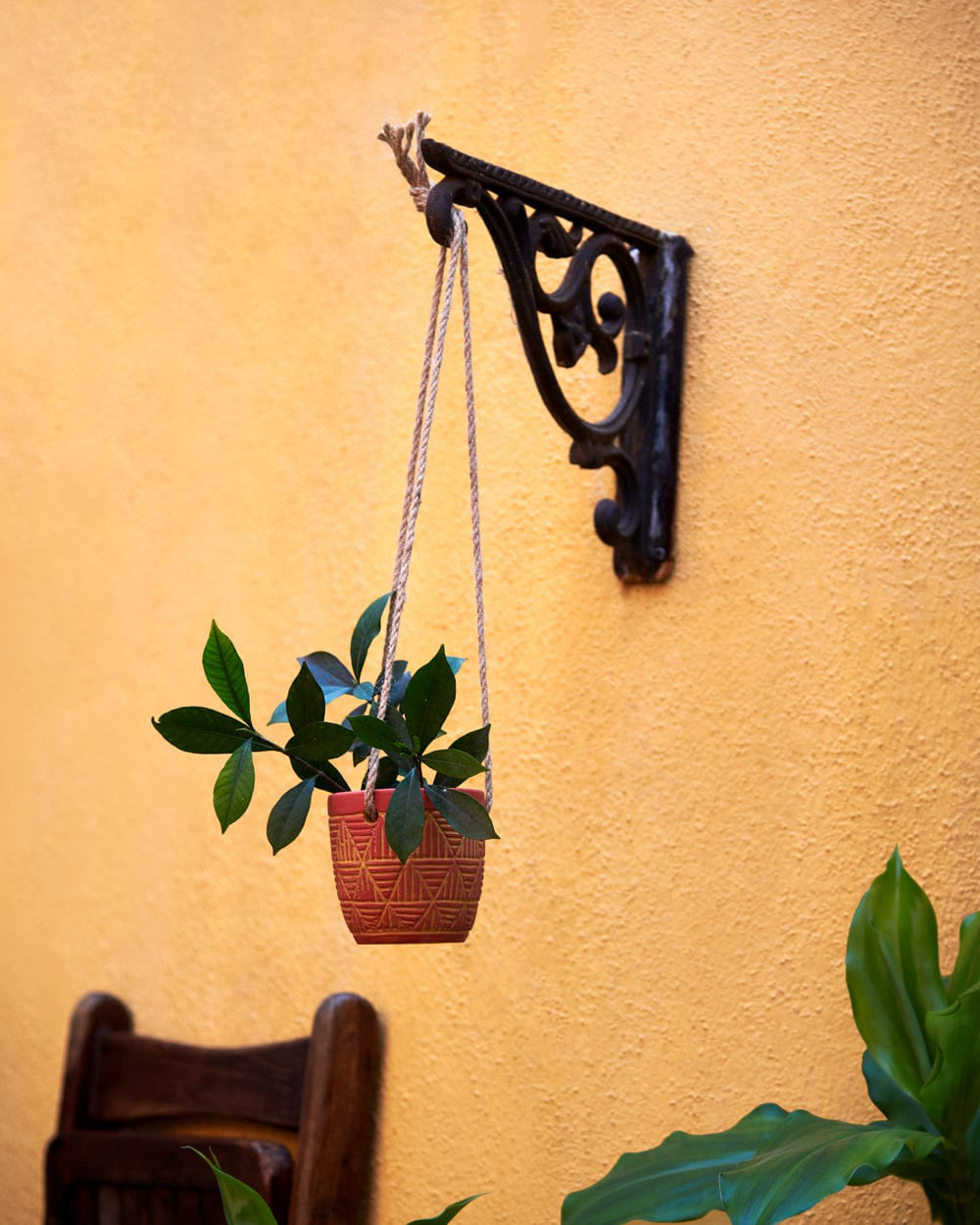 Hand Painted Planter with Hanging Jute Rope - Cement - Red