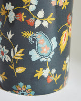 Pixel Paisley Sipper - Black