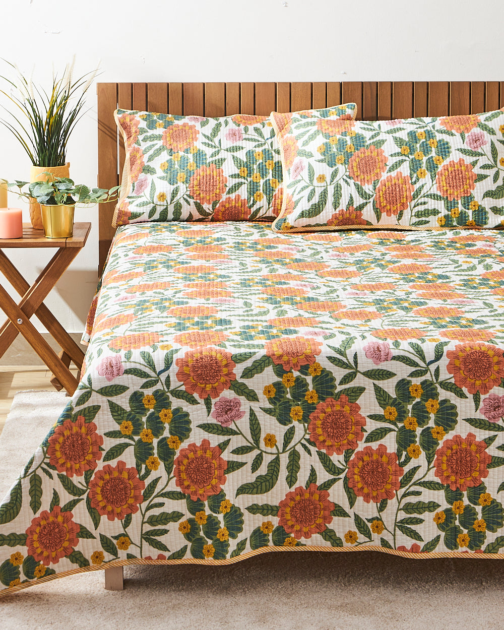Quilted Cotton Bedspread with Pillow Cases | Marigold