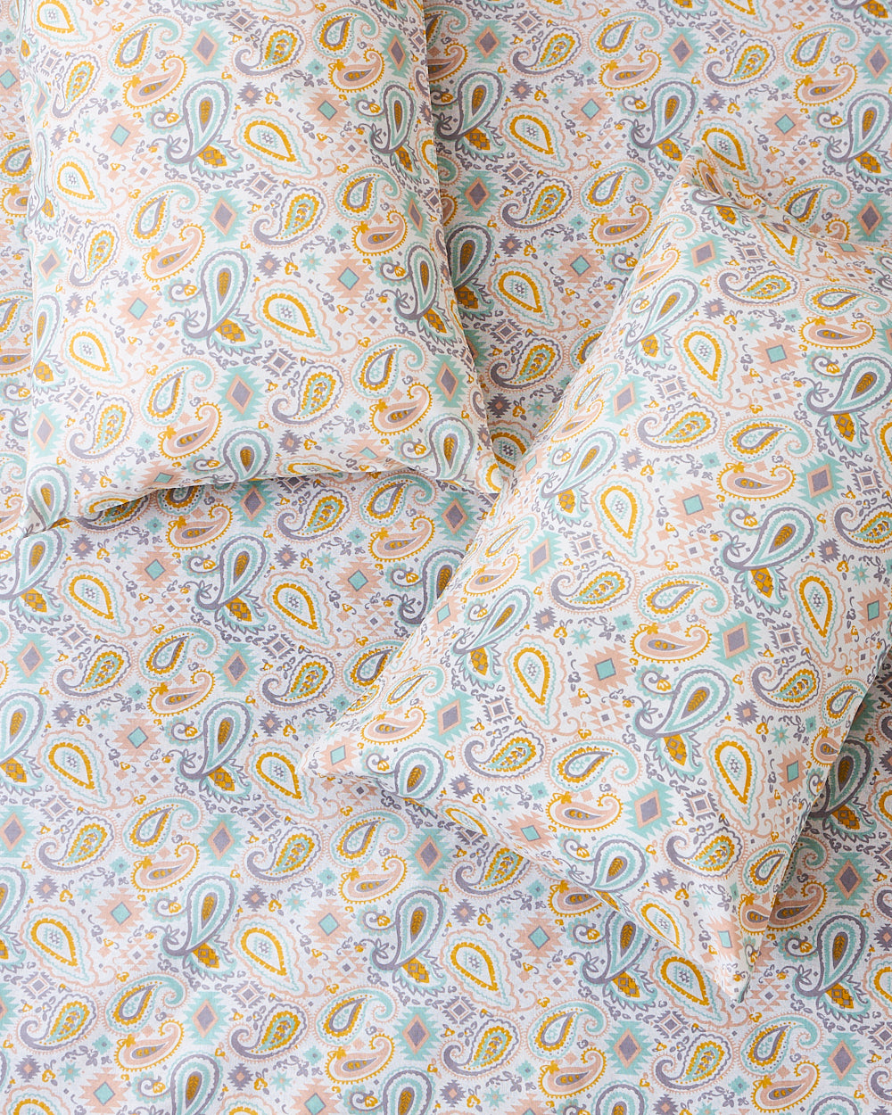TEAL by Chumbak Paisely Bedsheet, Pink - Queen size, 104 TC
