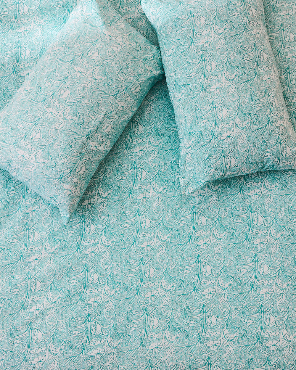 TEAL by Chumbak Classic Tone-on-Tone Bedsheet, Teal - Queen size, 104 TC