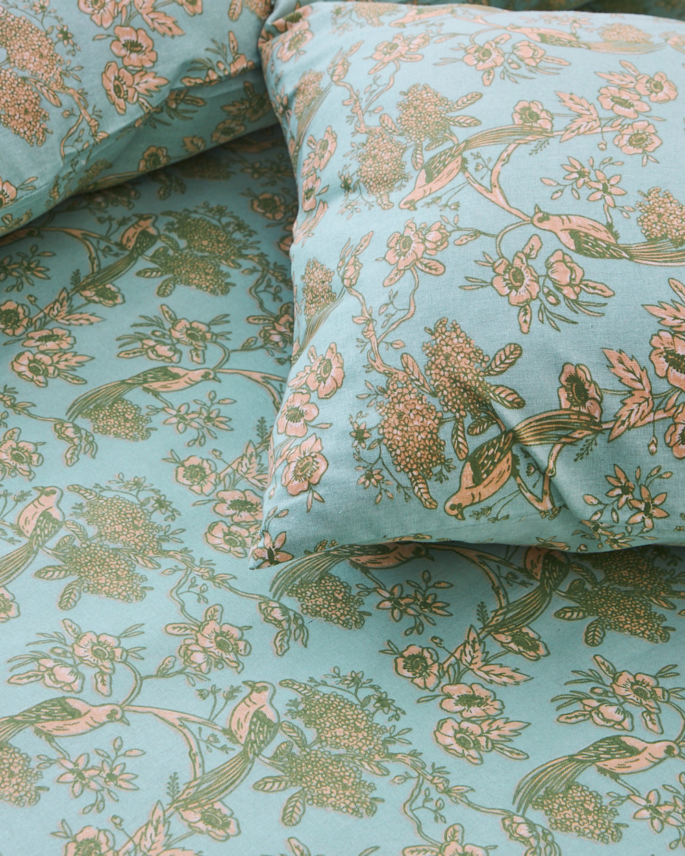 TEAL by Chumbak Persian Pottery Bedsheet, Teal - Queen size, 104 TC