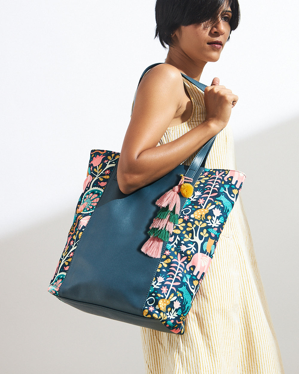 Sundarban Gondh Tassel Tote Bag