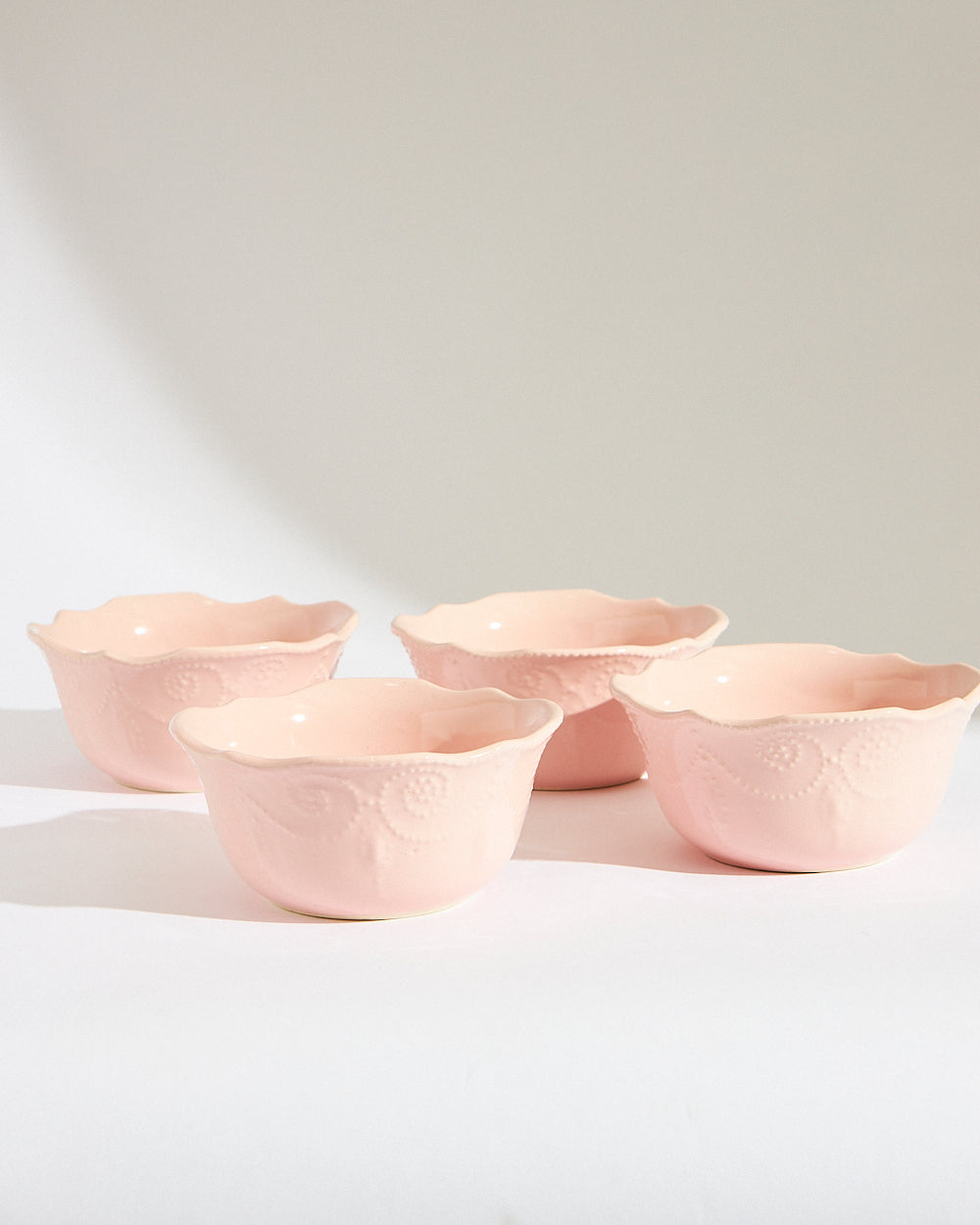 Essentials Lace Serving Bowl,Pink
