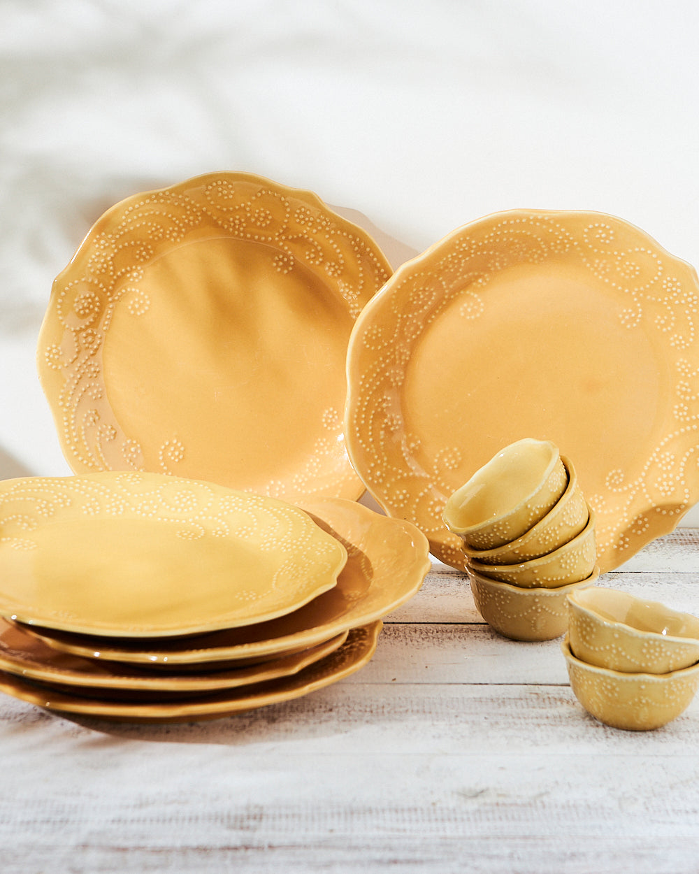 Set of 12 | Essentials Dinner Plates & Bowls, Yellow
