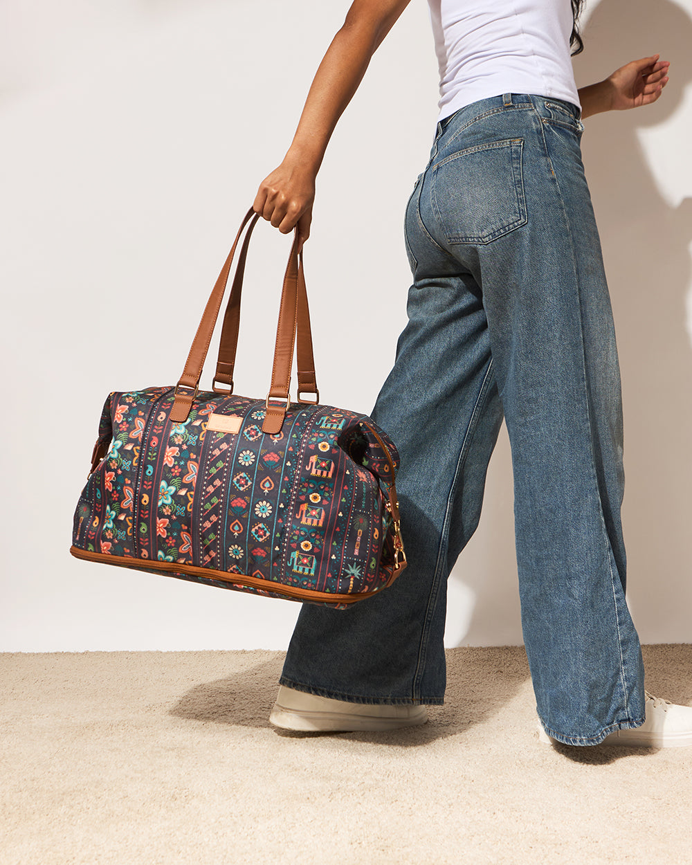 Getaway Duffle Bag - Tusker | Digital Nomad