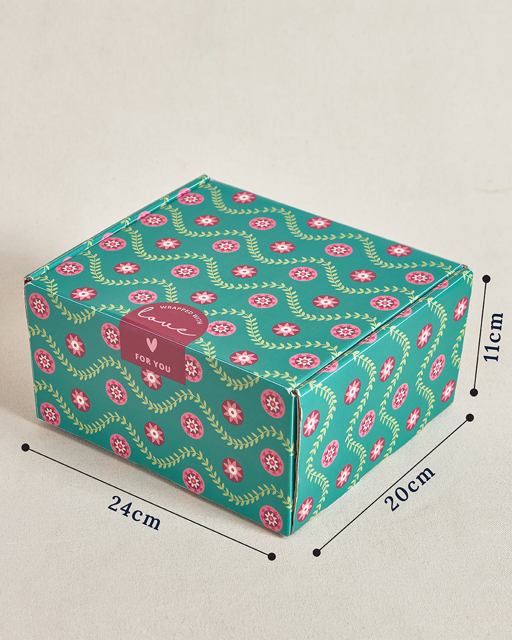 Jhilmil Gift Box - Squarish