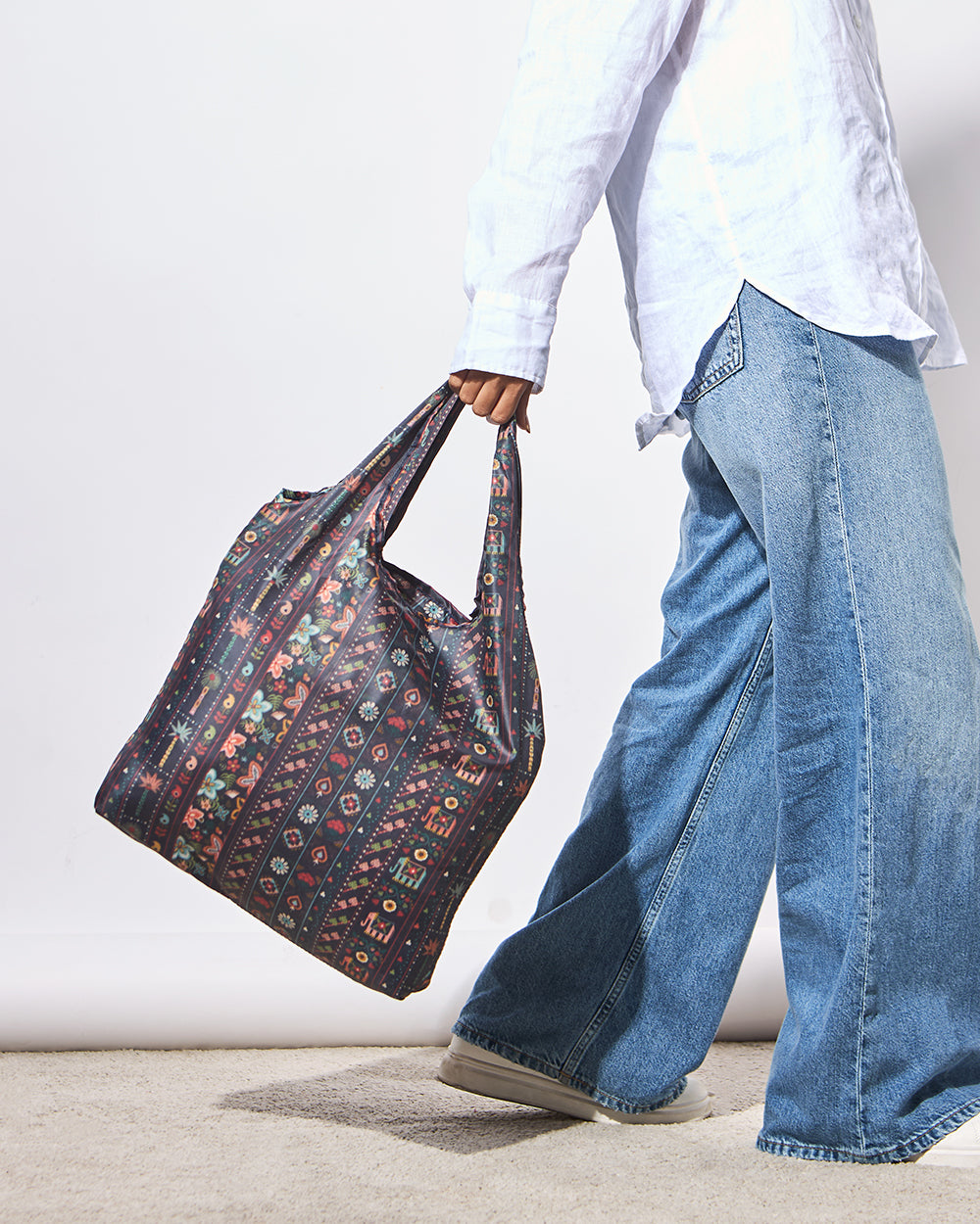 Teal By Chumbak Tusker Shopping Bag