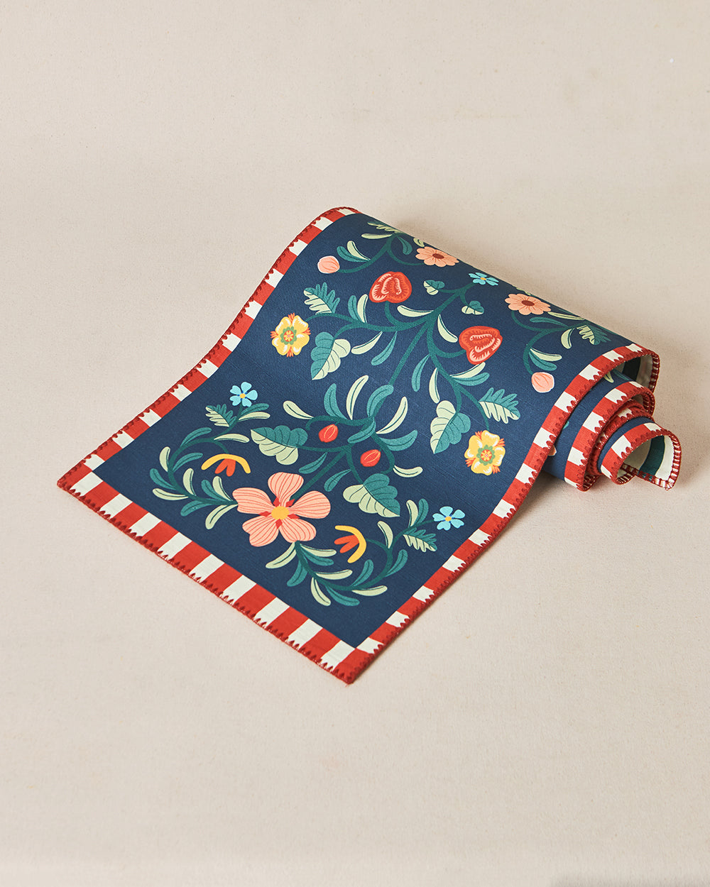 Apple Orchards Table Runner, 13"x72" | Kashmir Trails