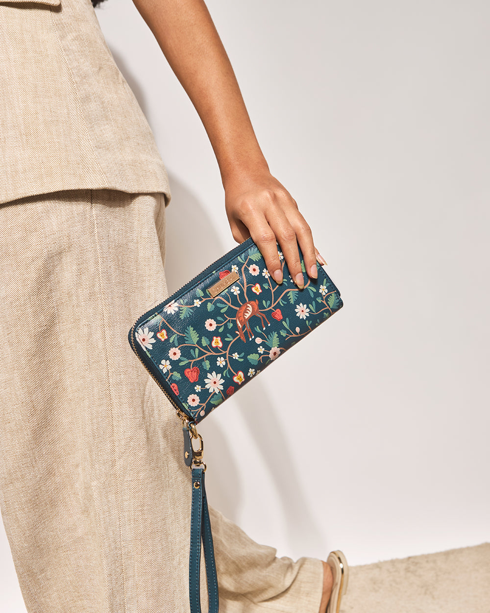 The Jaipur Wallet | Kashmir Trails