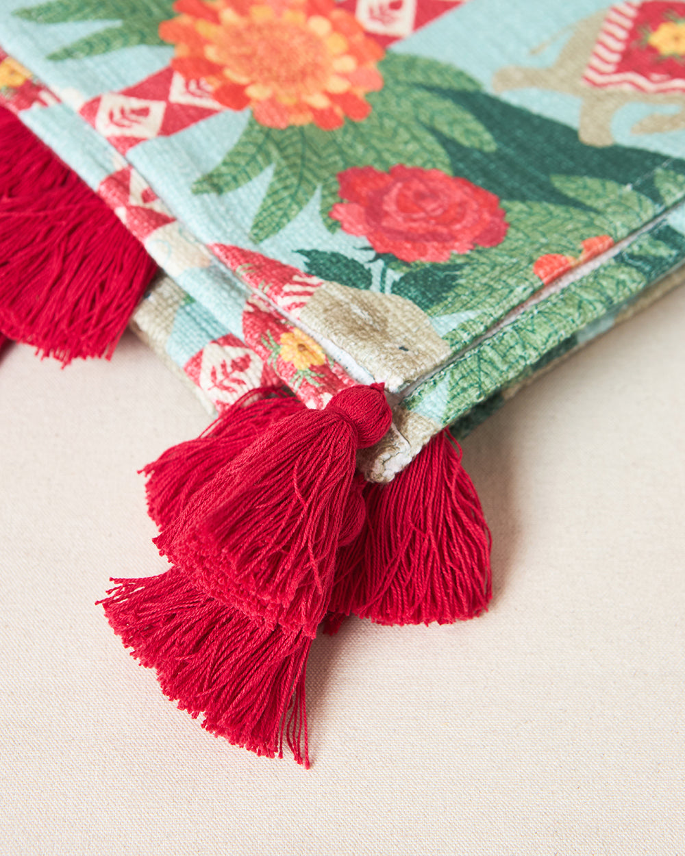 Rani Bagh Throw, 50"x60" | Palace Memoirs