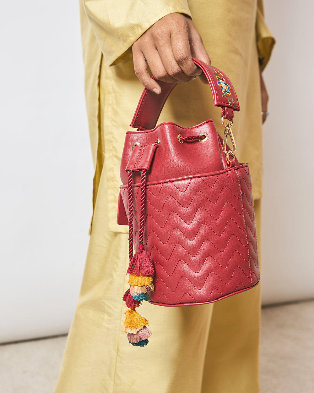 The Bordeaux Bucket Bag | Palace Memoirs