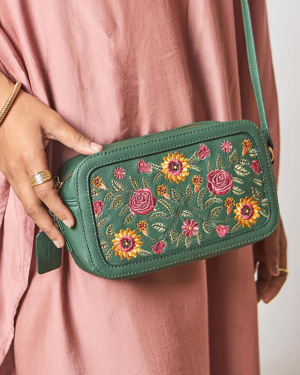 The Jaipur Sling | Palace Memoirs