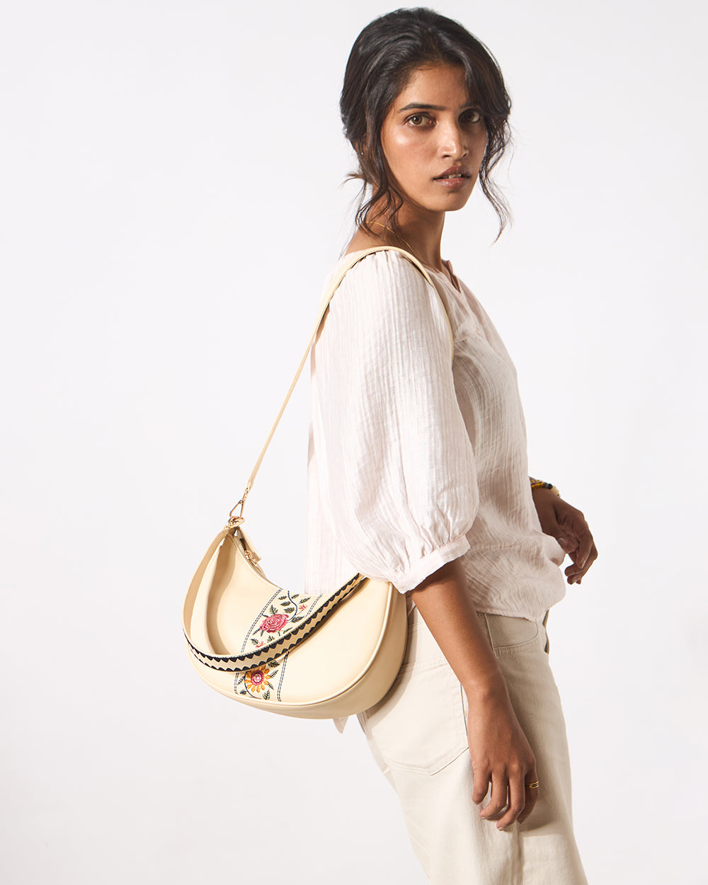 The Manhattan Moon Bag | Palace Memoirs