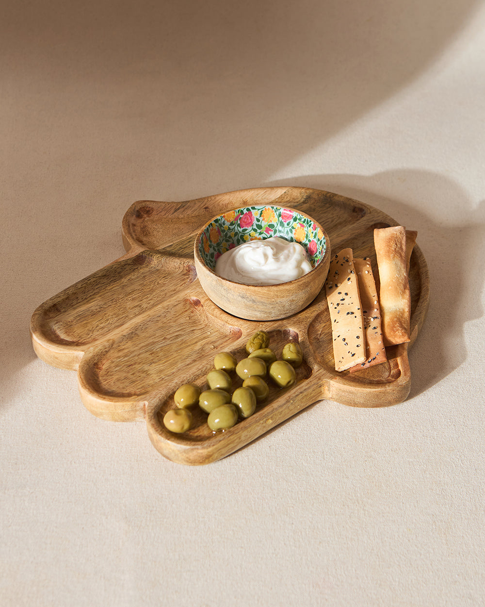 Hamsa Hand Chip & Dip Platter | Palace Memoirs
