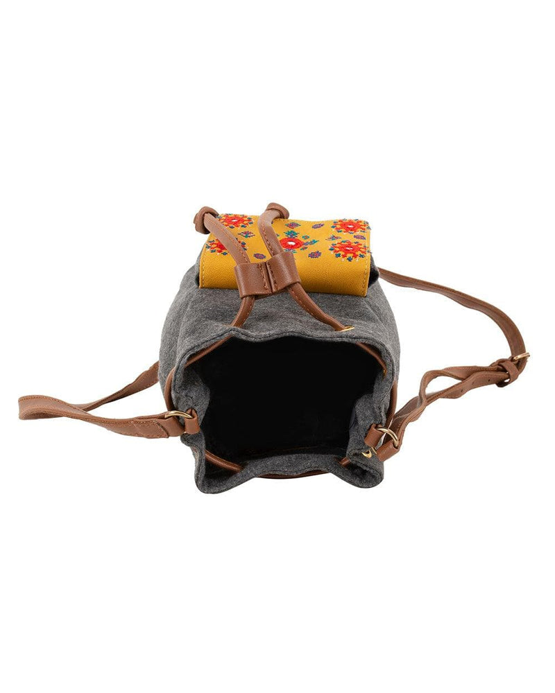 Chumbak Abstract Groove Sling Bag