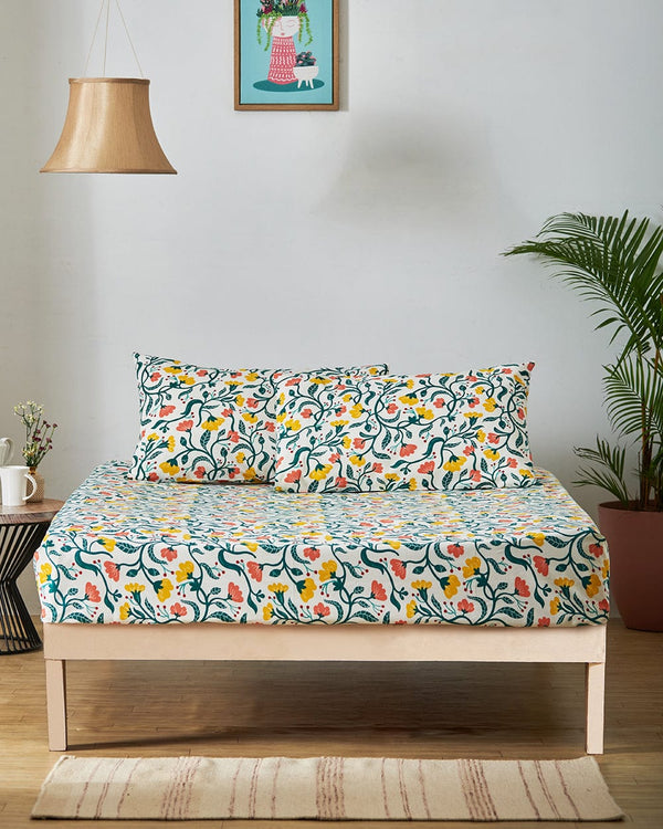 Chumbak TEAL by Chumbak Holland  Flower Fields Bedsheet - Queen Size, 136TC
