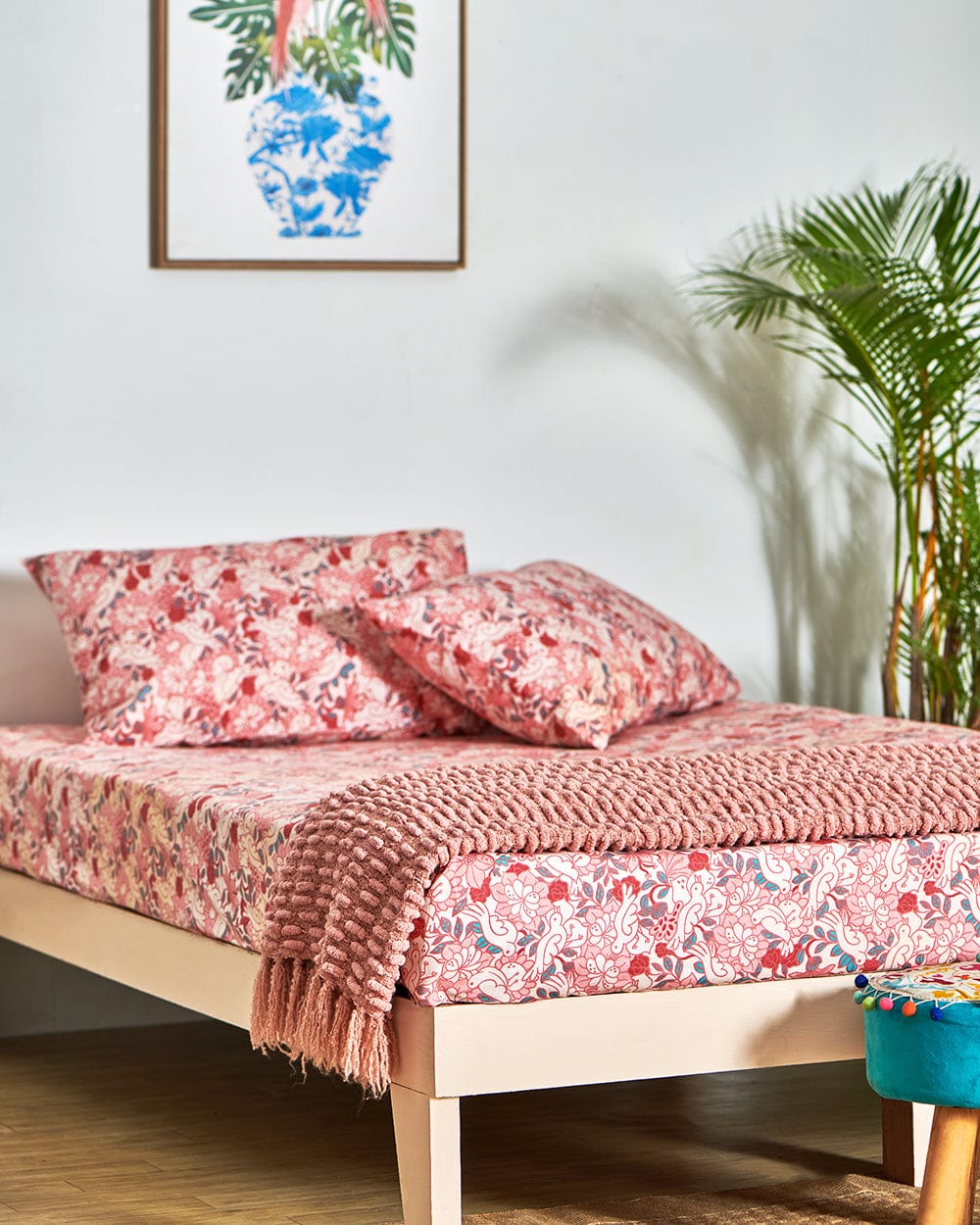 Chumbak TEAL by Chumbak Tokyo Garden Bedsheet - Queen size, 136TC, Pink