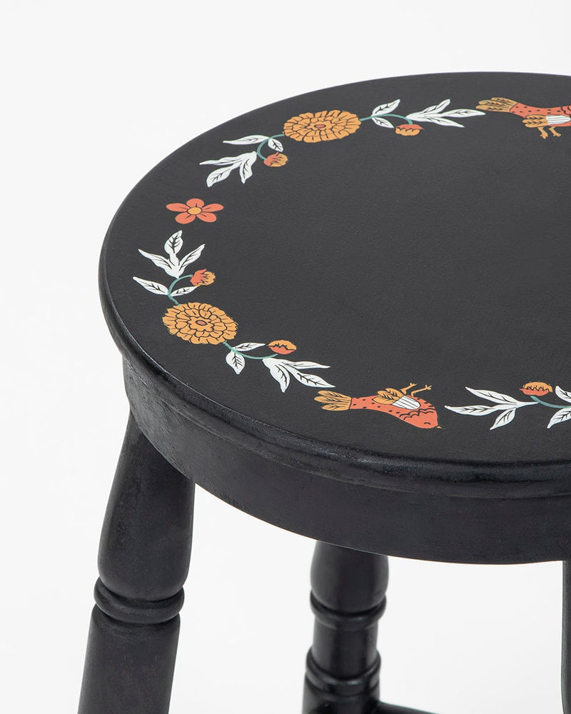 Chumbak Farmhouse Stool Round - Black