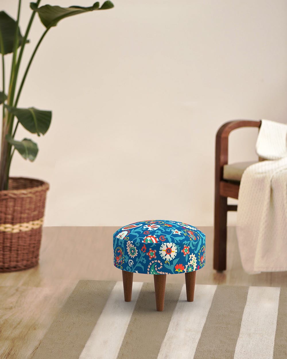 Chumbak Begum Foot Rest -India Paisleys