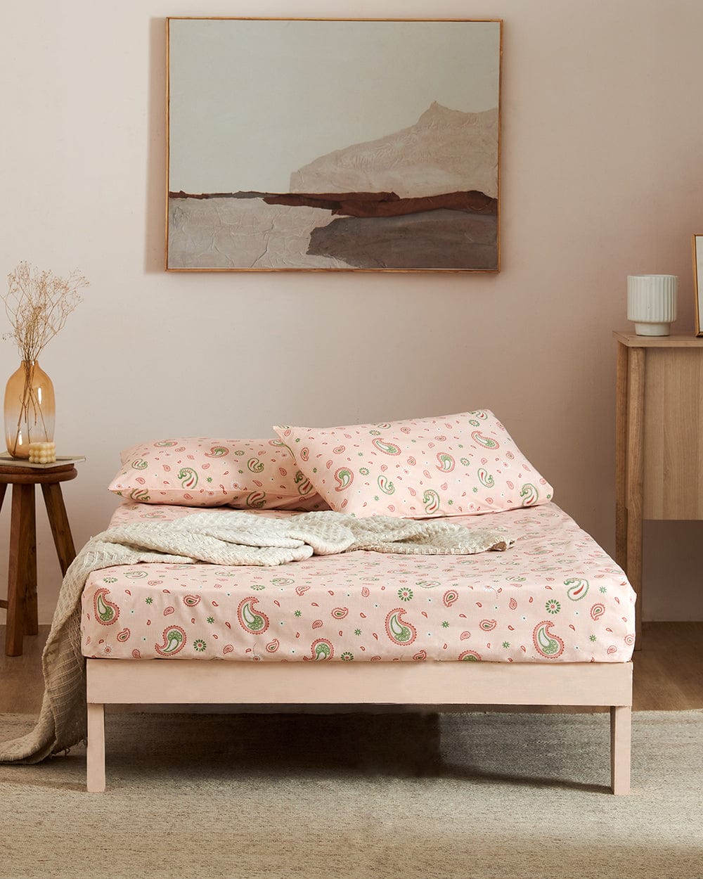 Chumbak TEAL by Chumbak Cypress Paisleys Double Bedsheet Queen size, 136TC, Peach