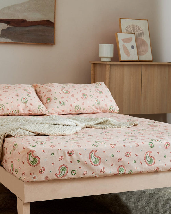 Chumbak TEAL by Chumbak Cypress Paisleys Double Bedsheet Queen size, 136TC, Peach