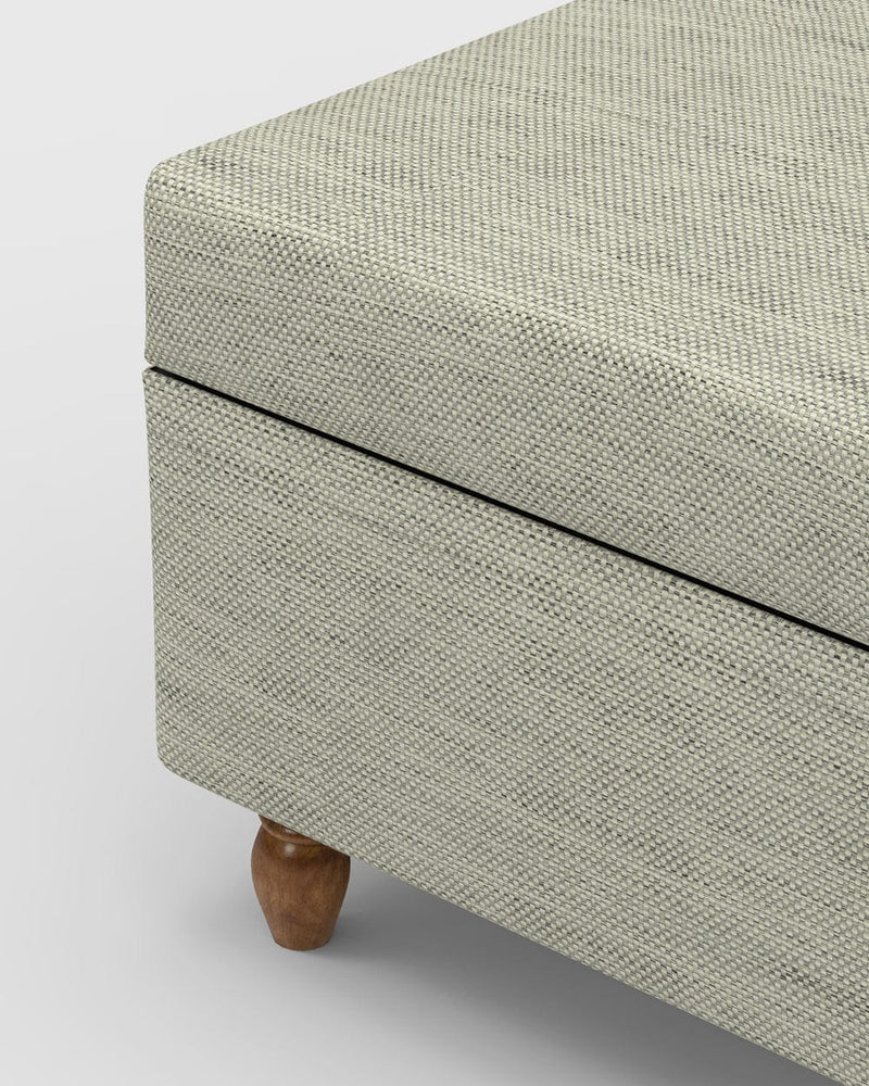 Chumbak Modern Trunk Storage Ottoman - Srilanka Ivory