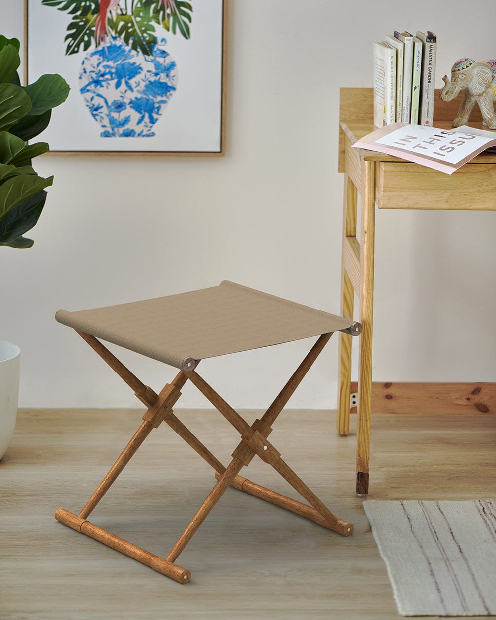Bistro Foldable Stool - Beach Beige