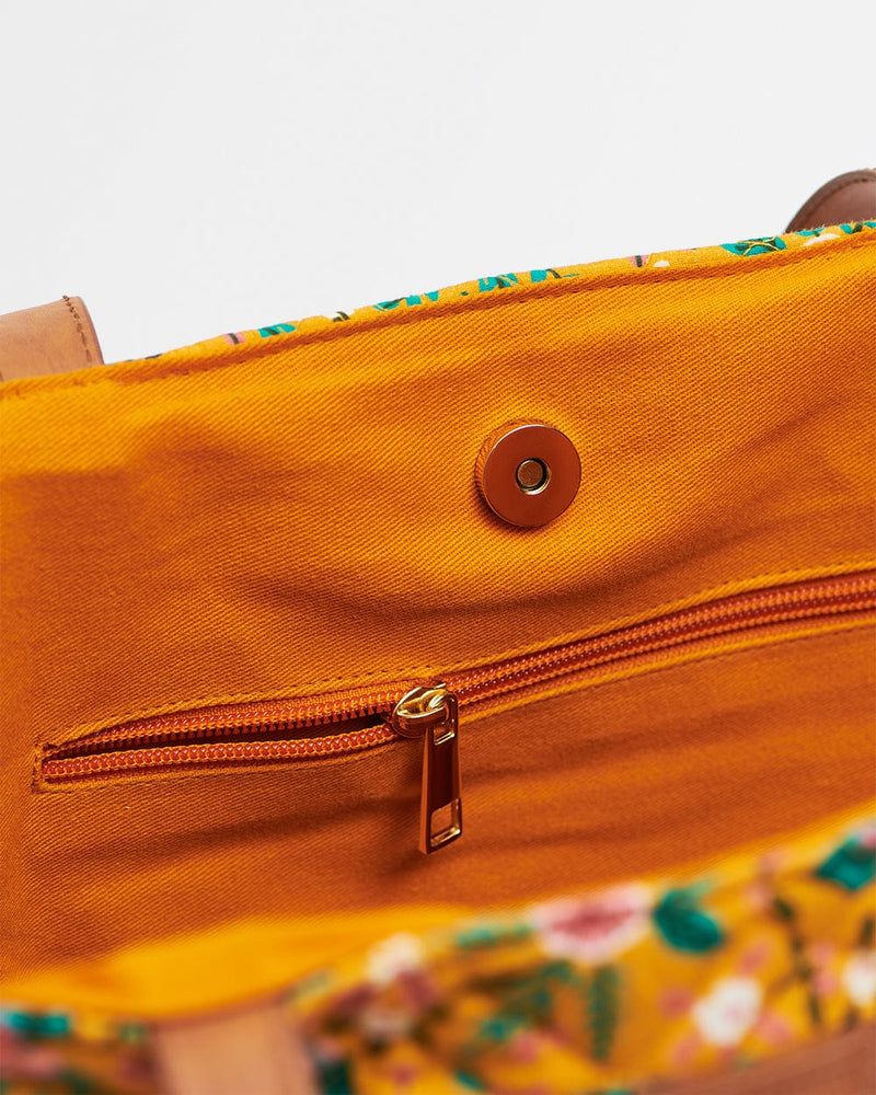 Chumbak Countryside Vintage Quilted Tote Bag