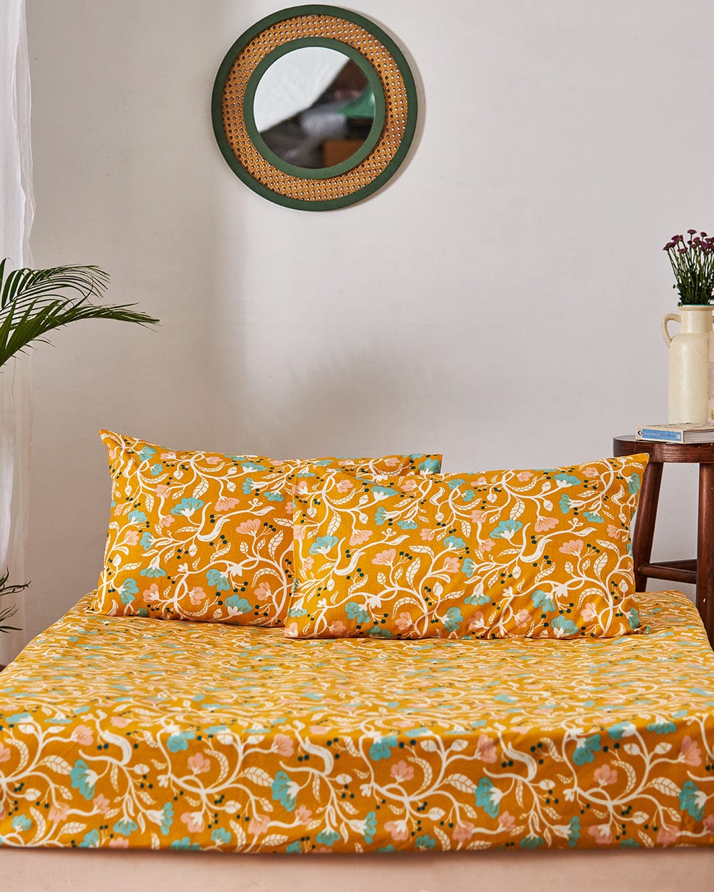 Chumbak TEAL by Chumbak Holland Flower Fields Bedsheet-Queen size, 136TC