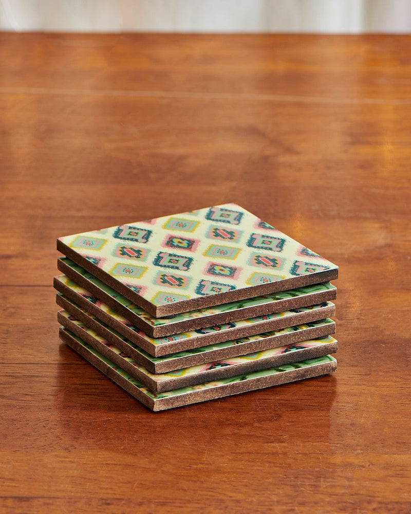 Chumbak Host Quirks Gift Set | Napkin Holder & Coasters